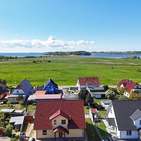 Schicke Fewo Mit Terrasse, Gratis Nutzung Vom Ahoi Erlebnisbad Und Sauna In Sellin - Haus De Niege Wech Fewo 02 Тіссов Екстер'єр фото