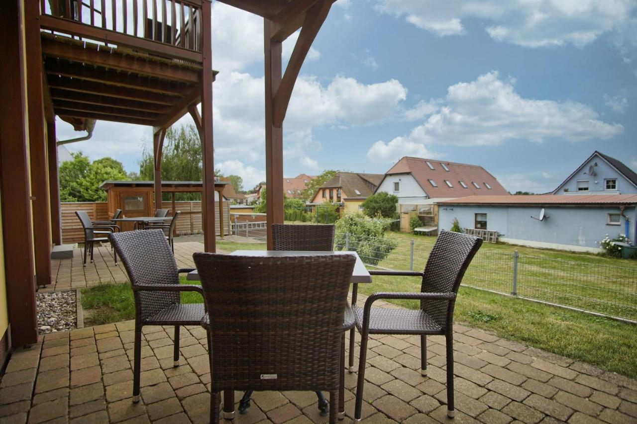 Schicke Fewo Mit Terrasse, Gratis Nutzung Vom Ahoi Erlebnisbad Und Sauna In Sellin - Haus De Niege Wech Fewo 02 Тіссов Екстер'єр фото