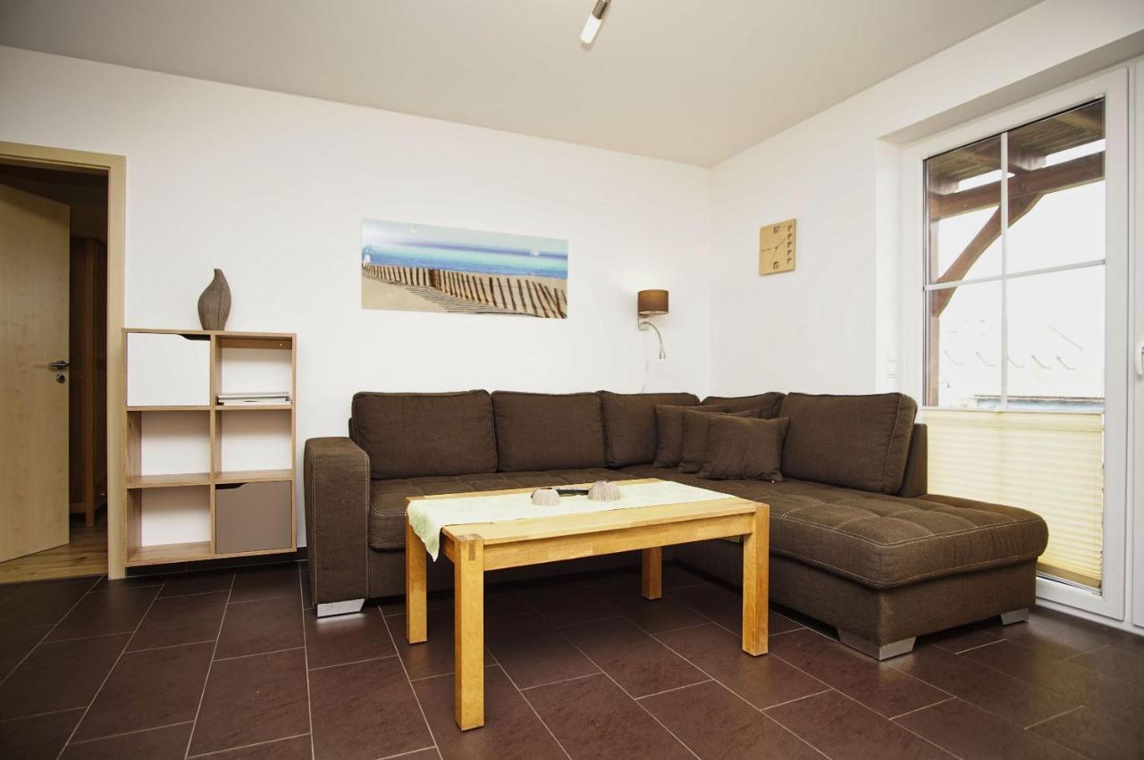 Schicke Fewo Mit Terrasse, Gratis Nutzung Vom Ahoi Erlebnisbad Und Sauna In Sellin - Haus De Niege Wech Fewo 02 Тіссов Екстер'єр фото