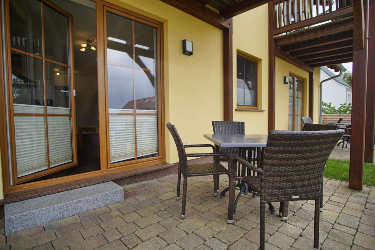 Schicke Fewo Mit Terrasse, Gratis Nutzung Vom Ahoi Erlebnisbad Und Sauna In Sellin - Haus De Niege Wech Fewo 02 Тіссов Екстер'єр фото